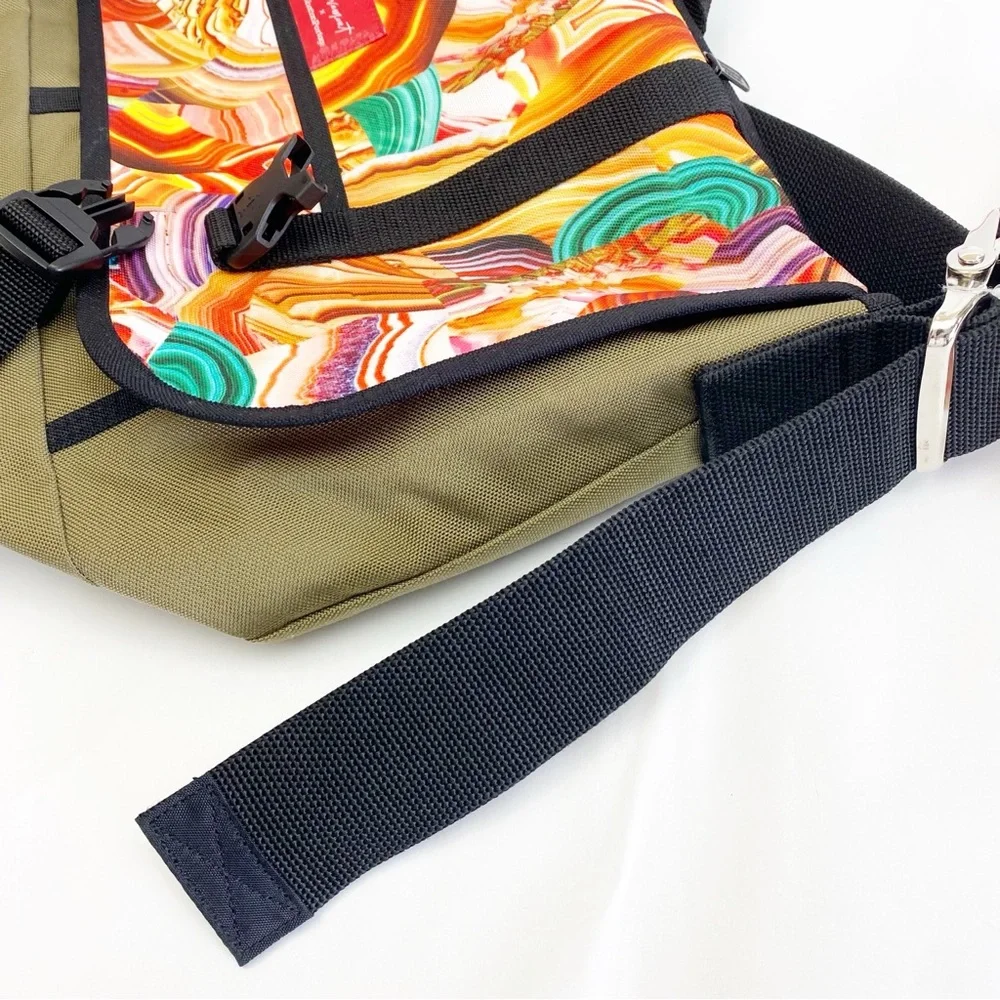 Free People Movement Manhattan Portage Kaleidoscope Messenger Bag Computer Case
